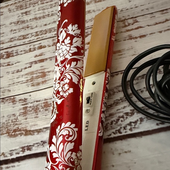 Chi Red Floral Hair Straightener Flat Iron - Picture 4 of 8